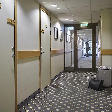 Hovik Hotell