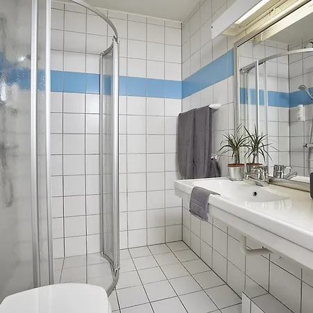 Hovik Hotell Hotel 3*